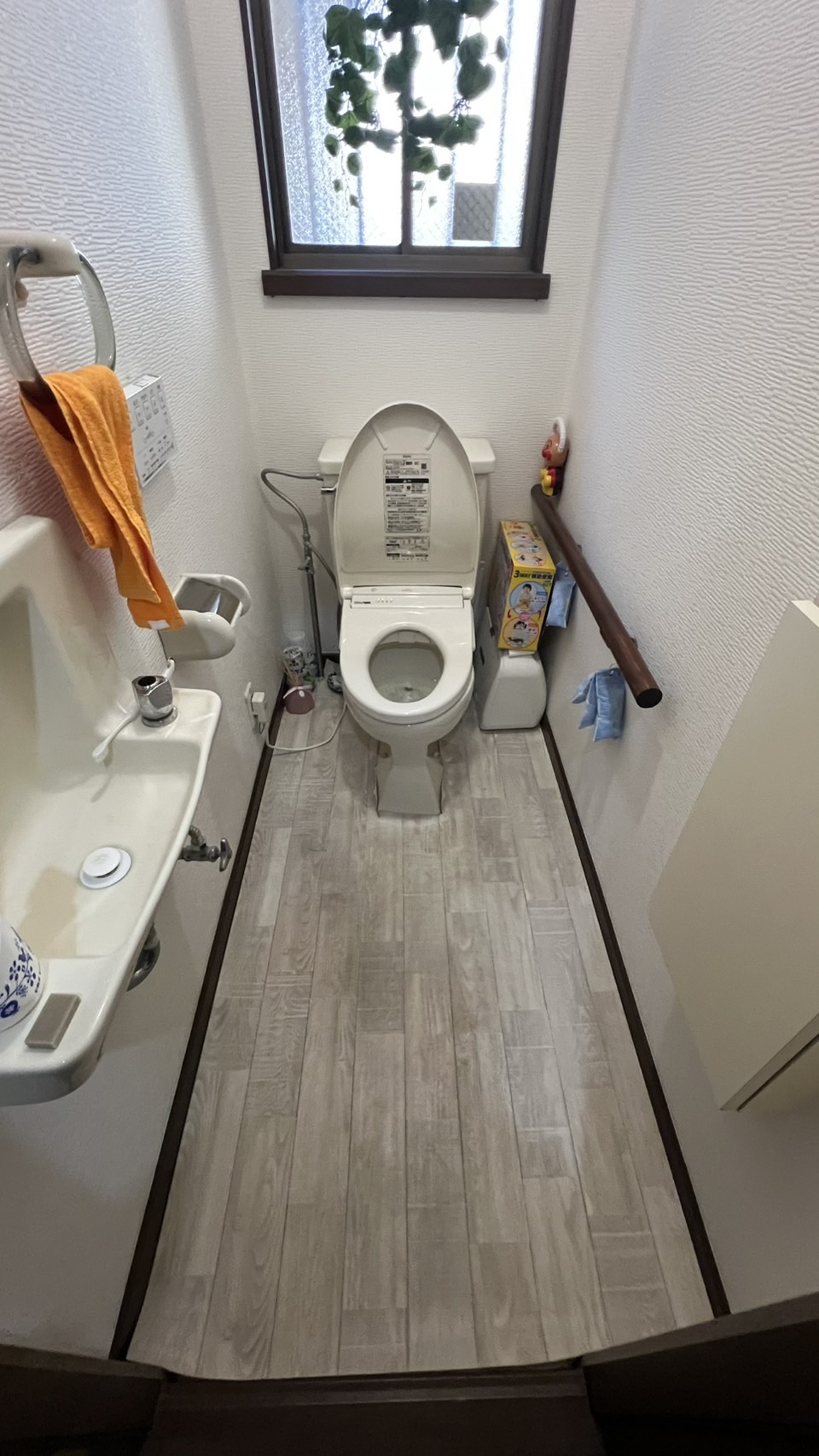 便器交換工事施工前